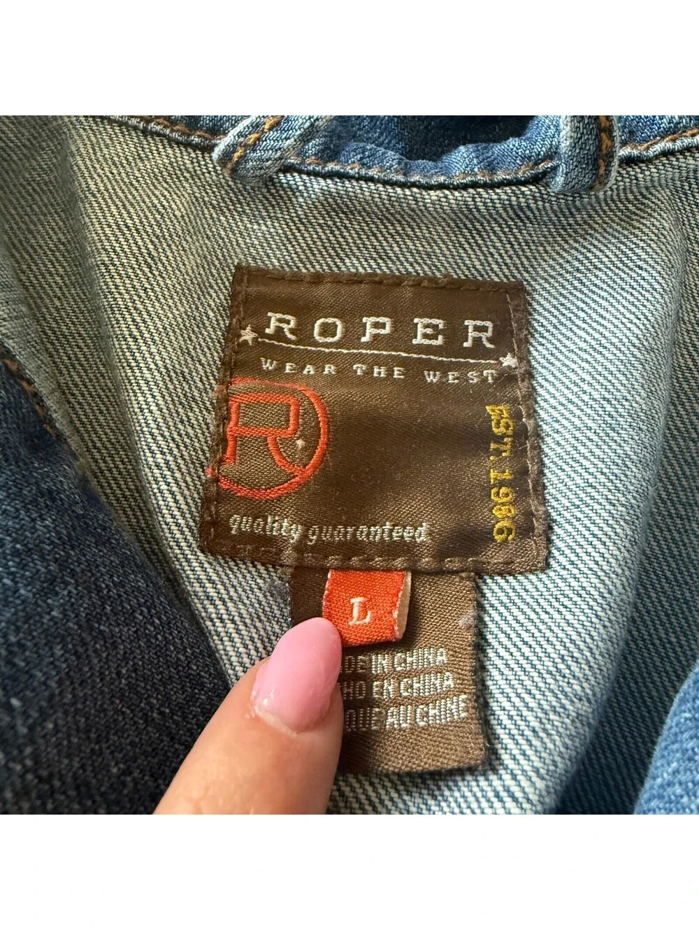 Roper Men's Fall Denim Trucker Jacket Sz L Western Wear the West Medium Wash